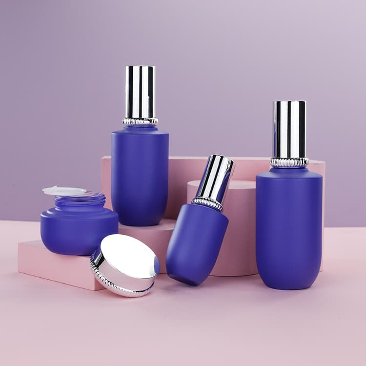 Cosmetic packaging — New Arrival Luxury Cosmetic Bottle Set Packaging Cosmetics Bottles and Jars Set Empty Cosmetic Packaging Set With Bottle