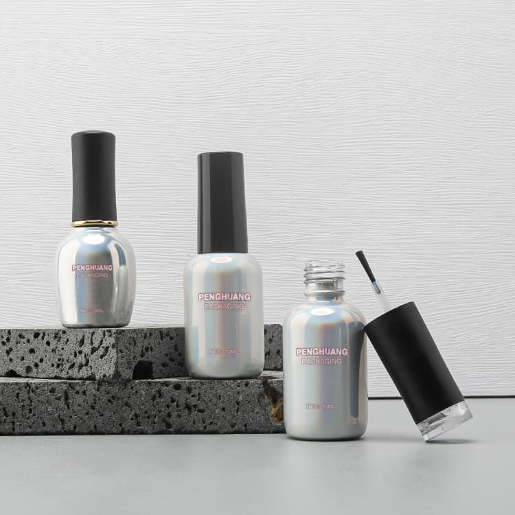 Cosmetic packaging — OEM ODM 10ml wholesale round gle nail polish bottles gel Electroplating radium empty nail polish glass bottle with brush