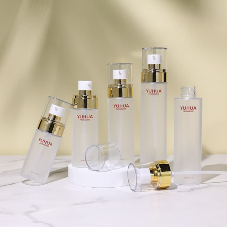 Cosmetic packaging — Cosmetic Plastic Bottle Recycled PET PCR Toner Skincare Packaging Set Refillable Cylinder 80ml 100ml 120ml Plastic Lotion Bottle