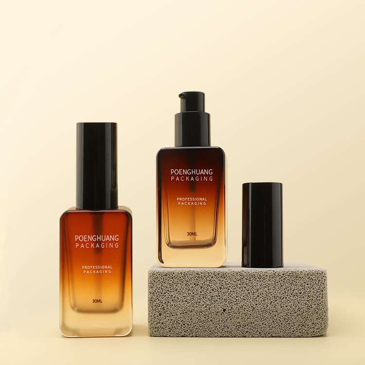 Cosmetic packaging — Custom 1oz 30ml Face Hair Serum Bottle Luxury Serum Pump Flat Square Glass Packaging Essential Oil Bottle