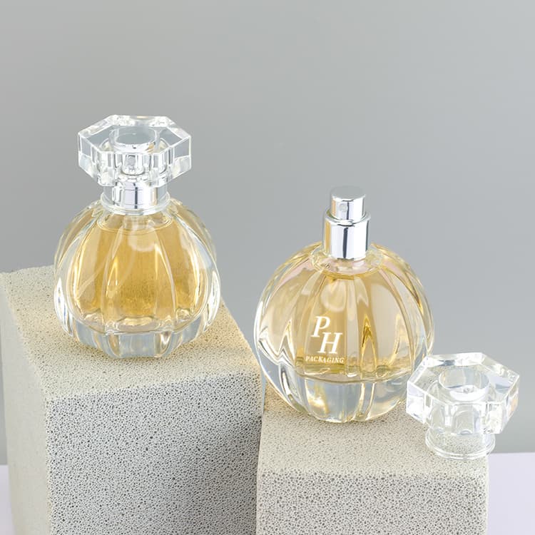 Cosmetic packaging — High Quality wholesale luxury 50ml  round ball spray cap empty refill glass bottle perfume bottle skincare packaging