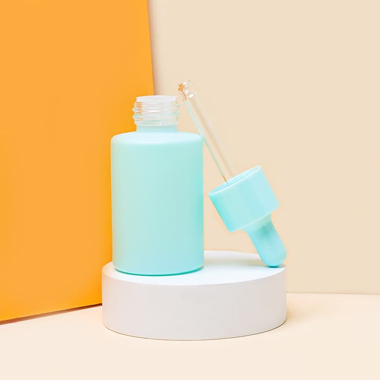 Cosmetic packaging — Frosted Cosmetic Essential Oil Bottle in Stock Moisturize Body Face Care Empty Glass Dropper Bottle Serum Glass Bottles 30ml