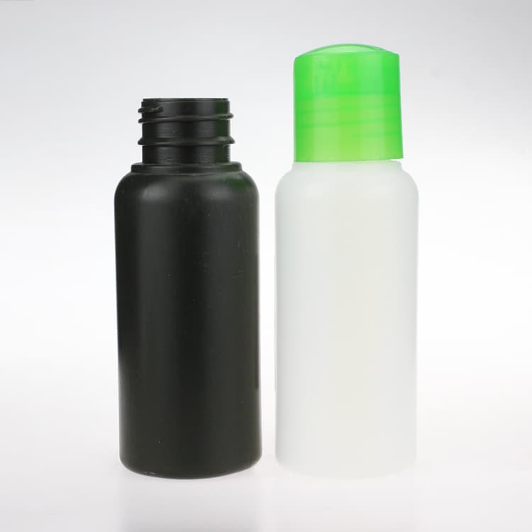 Cosmetic packaging — 100ml Empty White Plastic  Plastic Bottle with Screw Cap