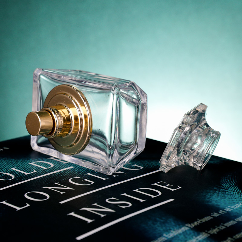 Cosmetic packaging — 2026 Unique Design 50ml Clear Matte Glass Rectangle Perfume Bottle Gold Pump Sprayer Cap Refillable Customizable Thick Perfume (6)