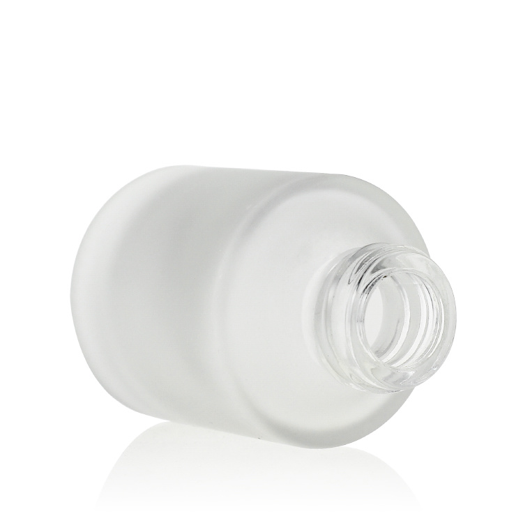 Cosmetic packaging — Matte Customized Short cylinder round bottle 30ml with silvery golden white dropper (5)