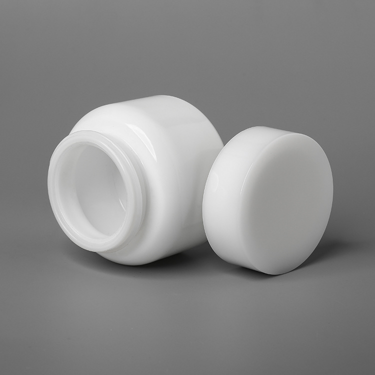Cosmetic packaging — High End Opal White Porcelain 50g Round Jars Container Cosmetic Packaging Set for Skin Care Jar with White Smooth Lid (4)